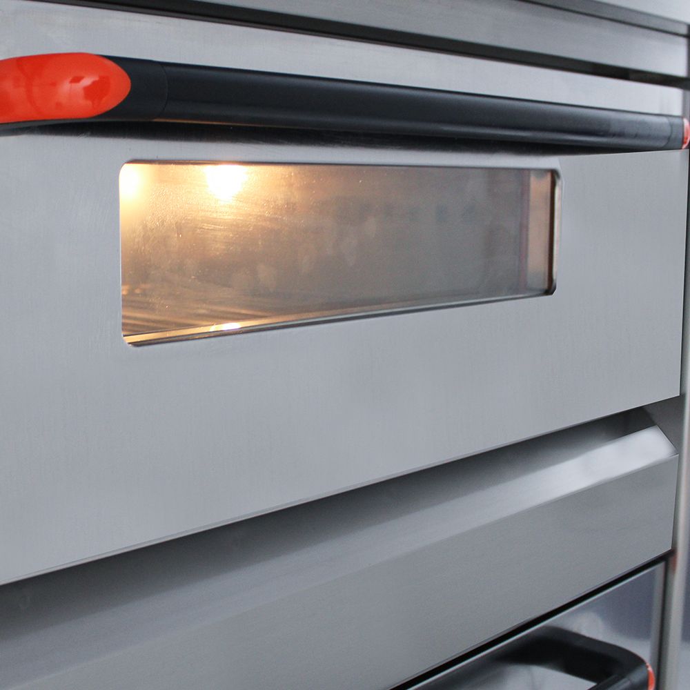 BAKEMARK 3 DECK 9 TRAY GAS OVEN - Image 5