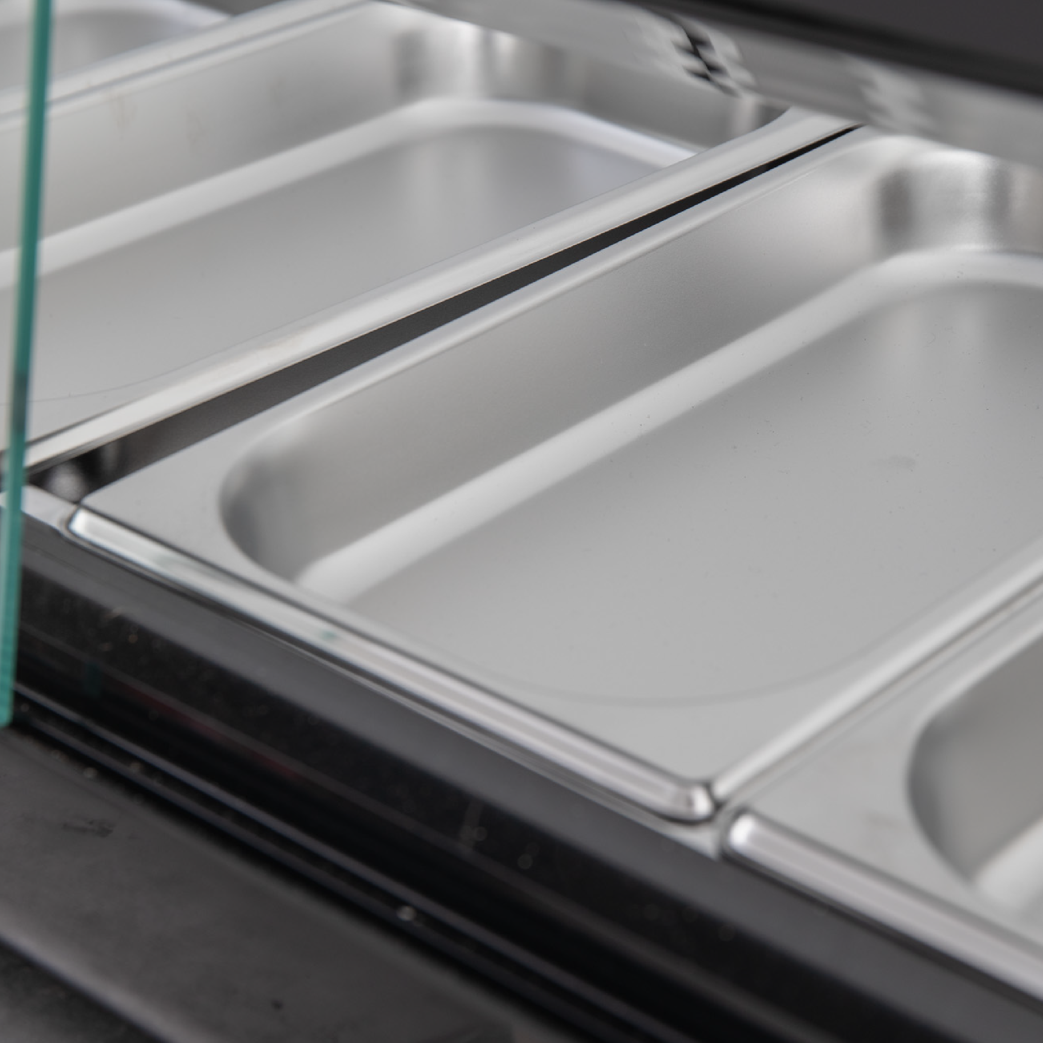 POLARCAB 6 X 1/3GN SUSHI FRIDGE - Image 8